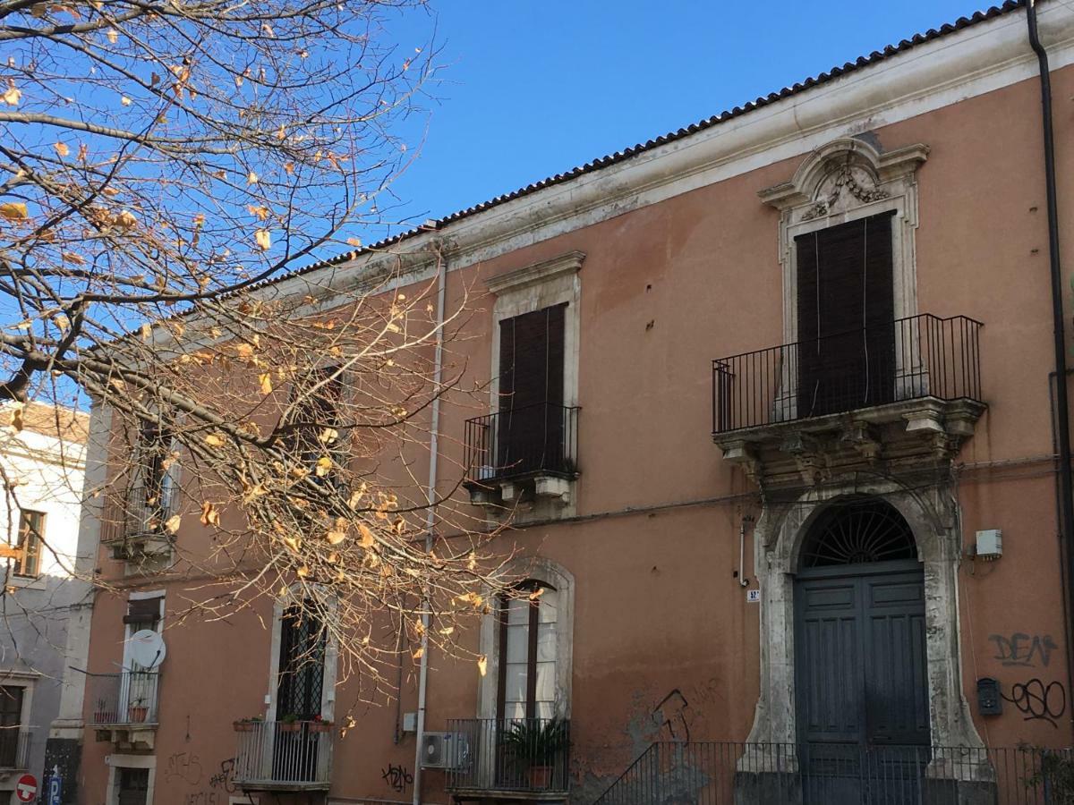 Appartement Dimora Del Papa à Catane Extérieur photo